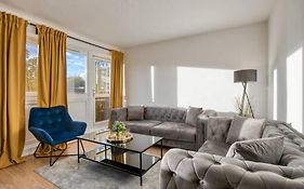 Kings Cross Apartment 4 Br